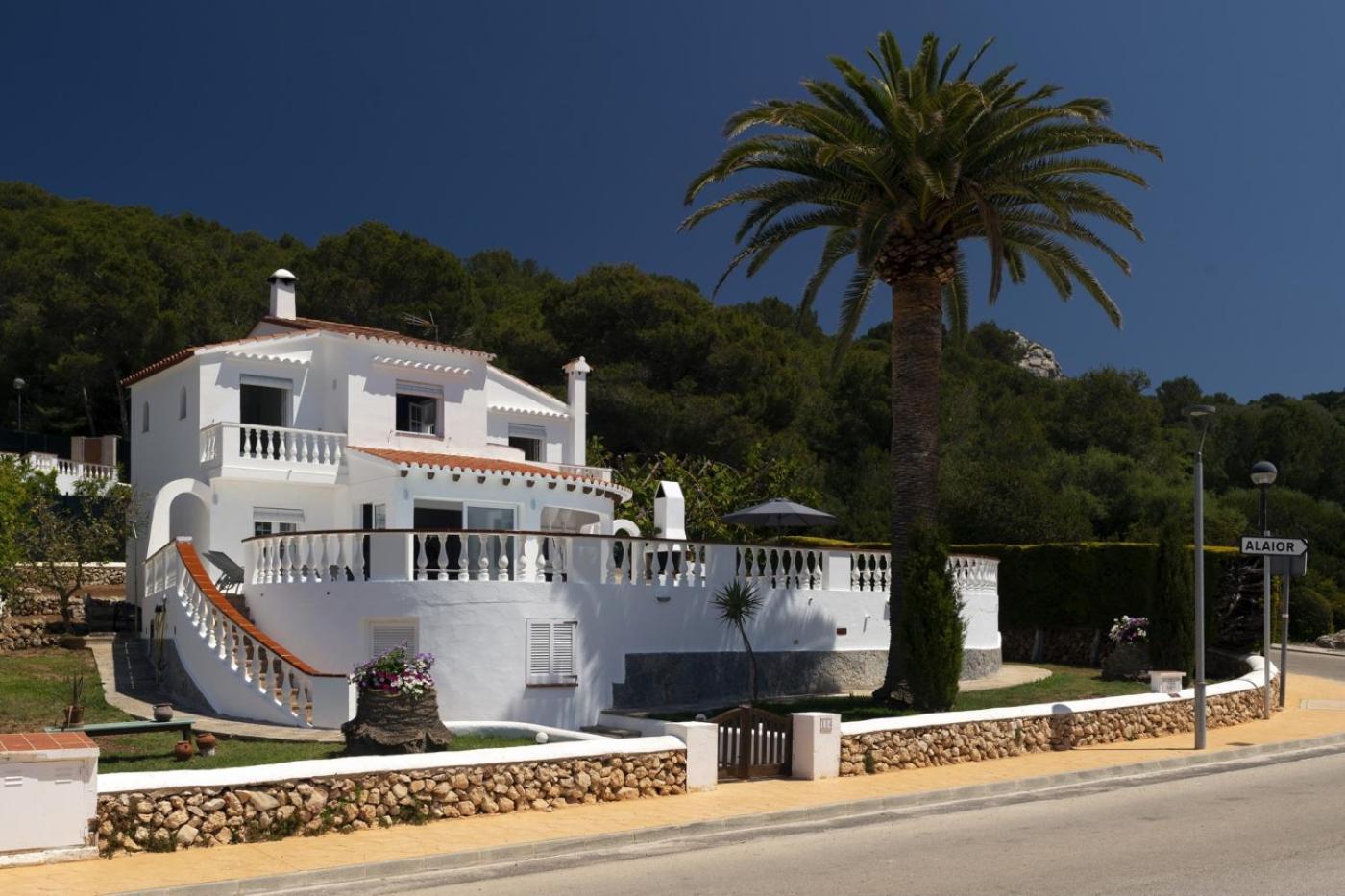 German 114 Sea Views * Son Bou