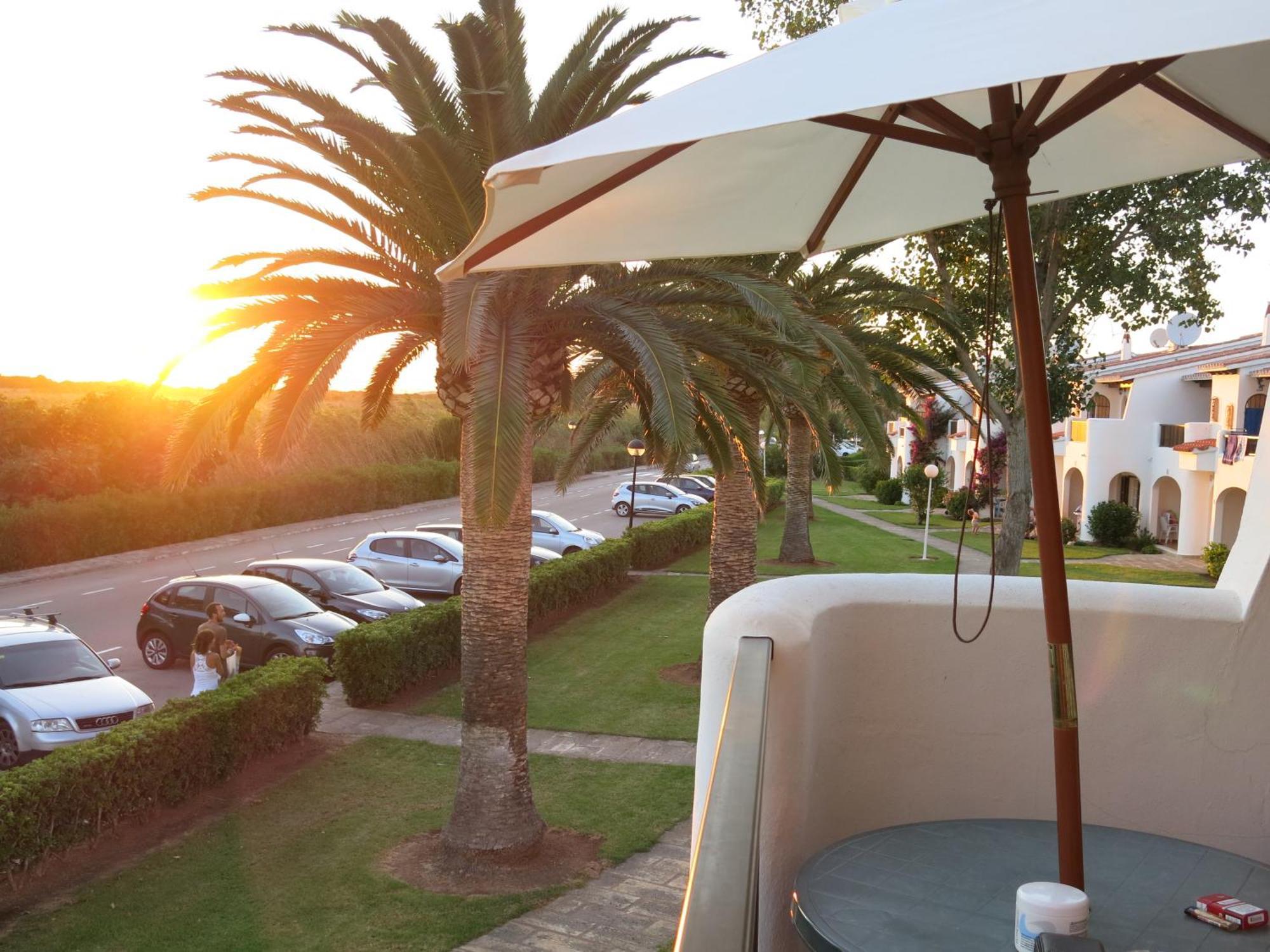 Lucky Grazioso Vista Mare Apartamento *