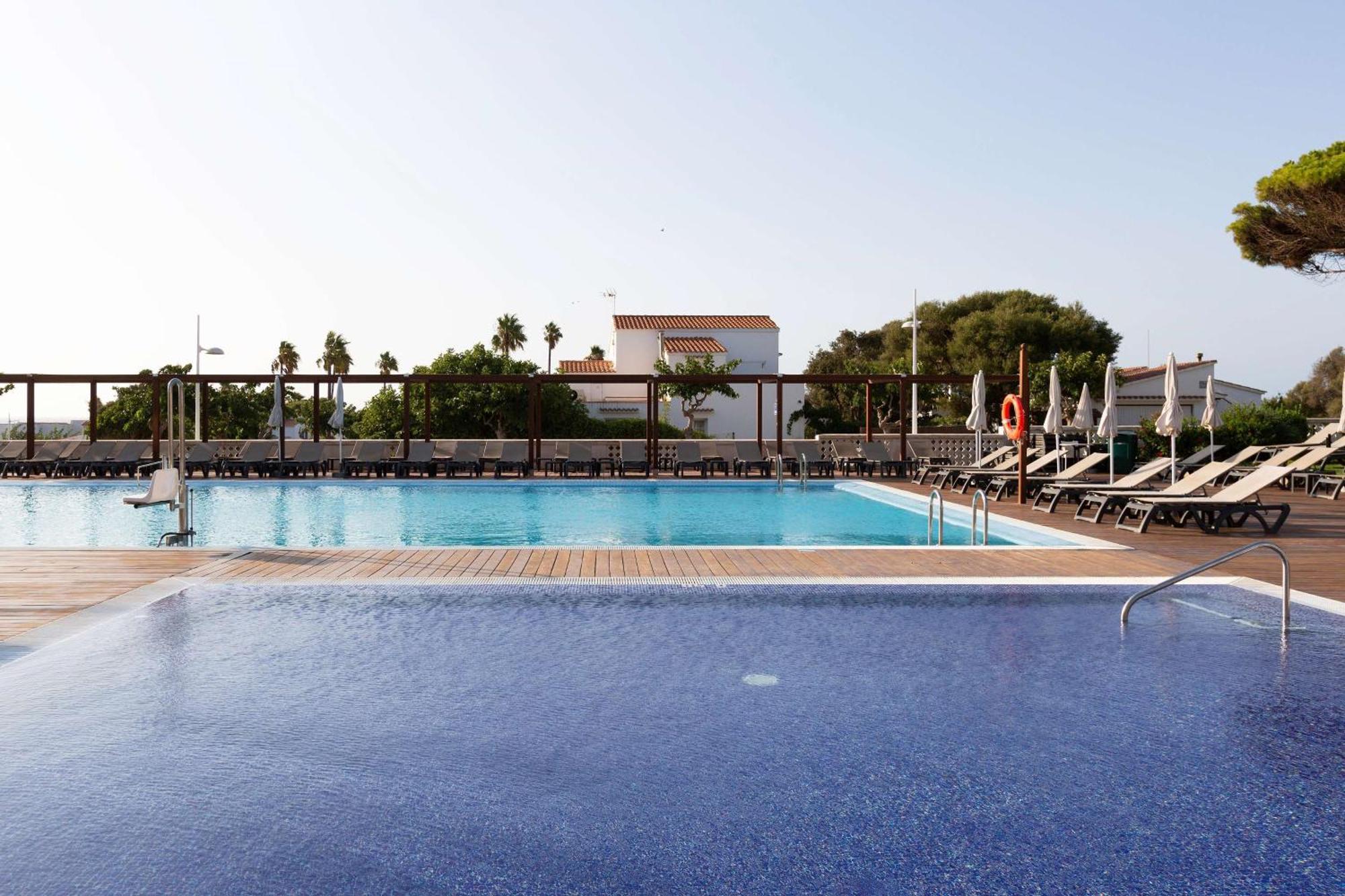Alua Illa De Menorca Hotel