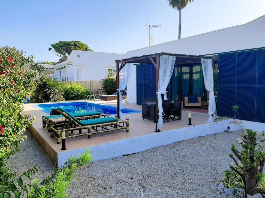 Anana Villa Binisafua