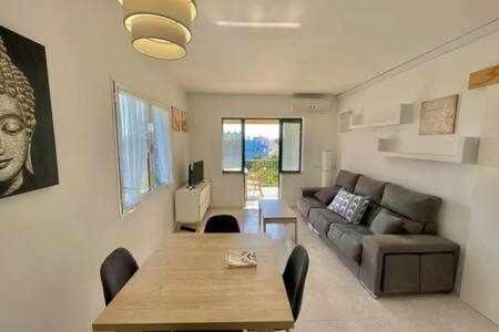 De 2 Con Piscina - Mitjana Apartamento