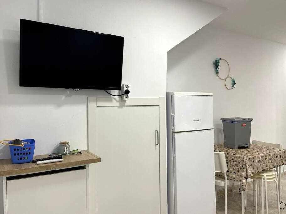 Bajo Con Piscina Y Junto A La Playa - Macarelleta Apartamento *