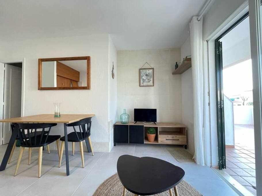 Xoriguer Con Piscina Apartment *