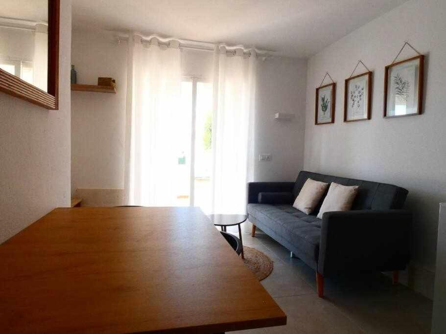 Apartment Xoriguer Con Piscina