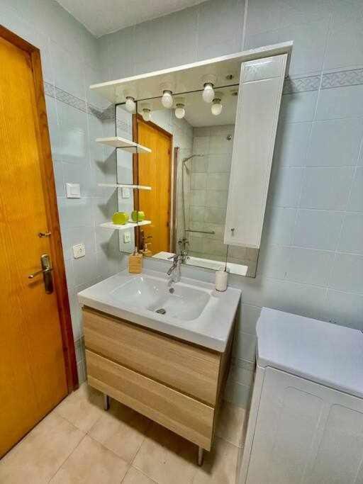 Mitjaneta Con Piscina Apartment *