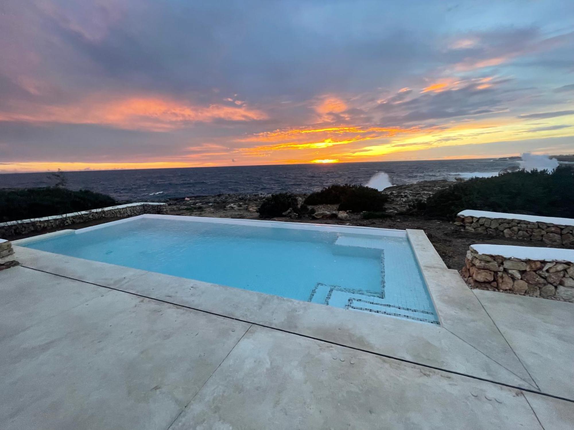 Binisamar Infinity Pool Over The Sea Apartment Binibeca