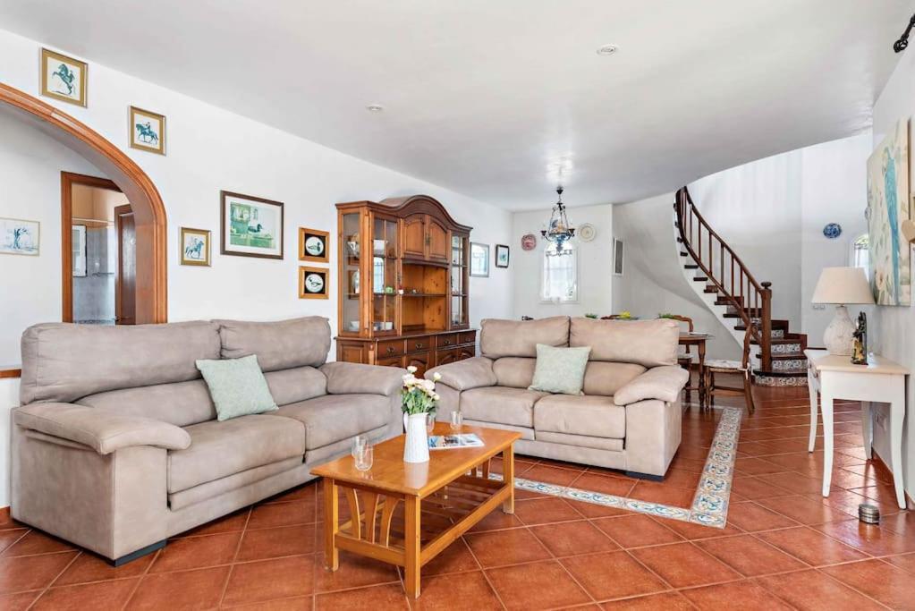 4 Bedroom Villa, Pool, 500m To Beach, Cala En Blanes Villa Cala'N Blanes (Menorca)
