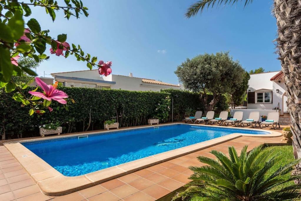 4 Bedroom Villa, Pool, 500m To Beach, Cala En Blanes Villa *