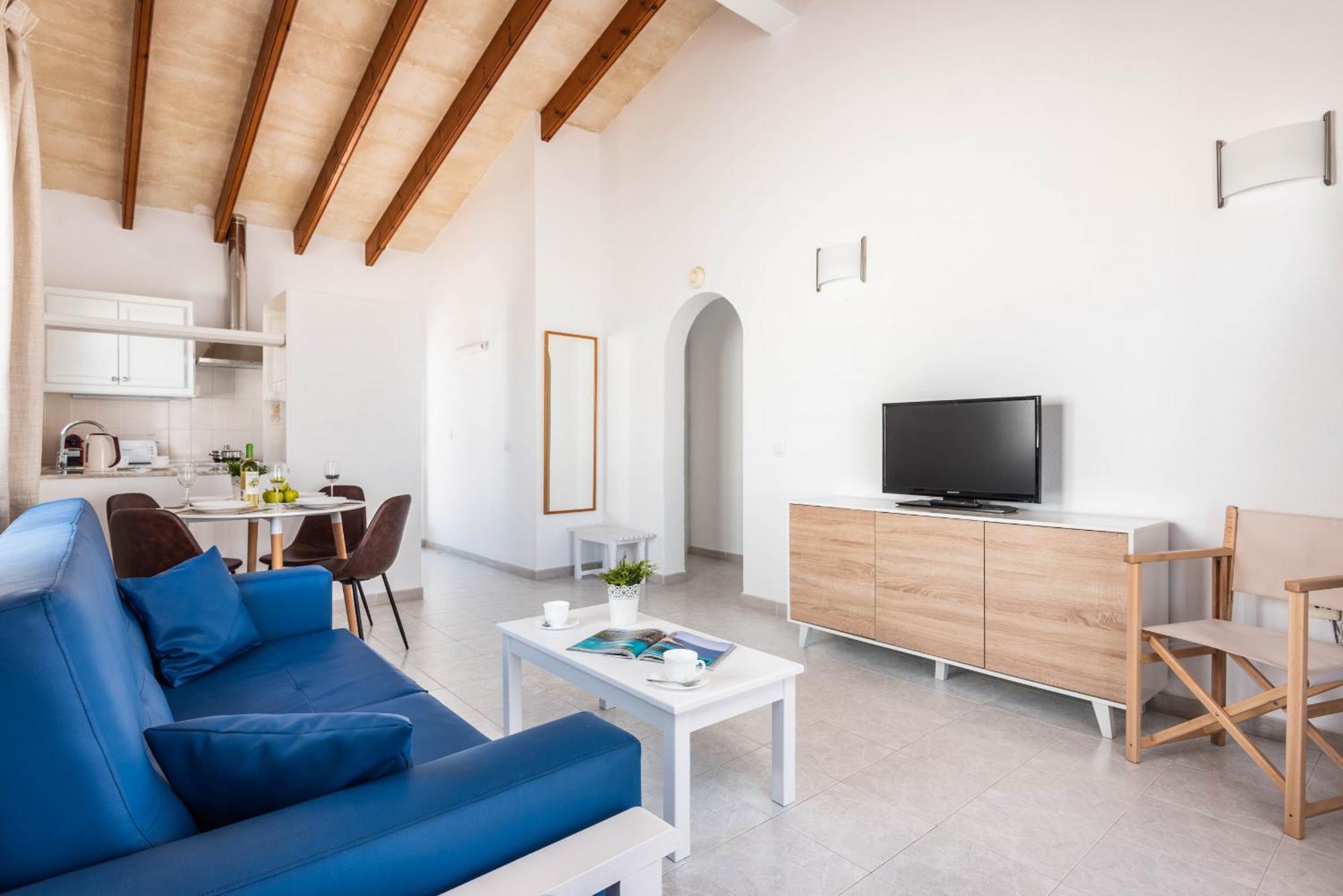 Rimar 5, 2 Bedroom Apartment, Cap D'artrutx *