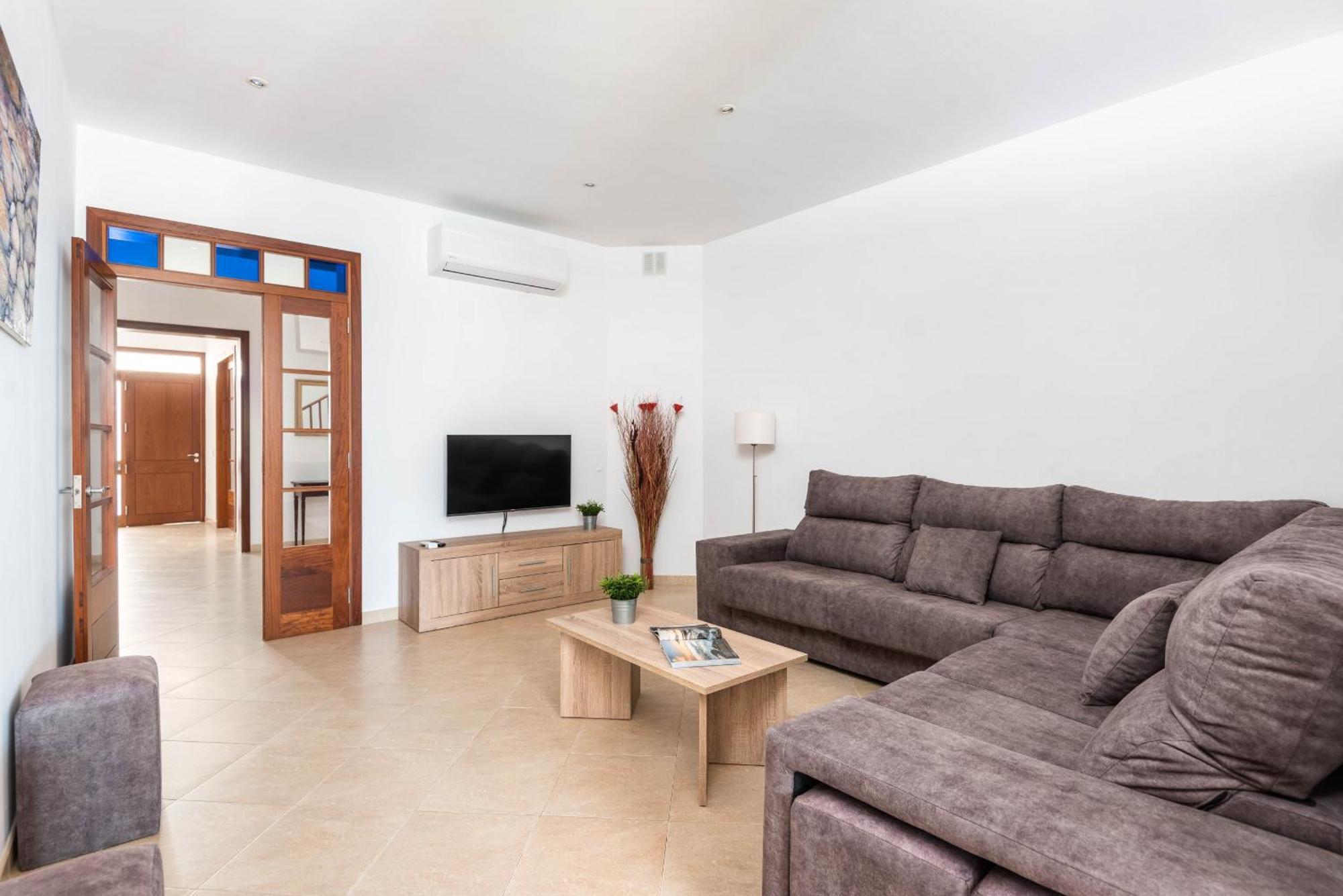 Ca Na Bel 4 Bedroom House, Ciutadella Сasa de vacaciones