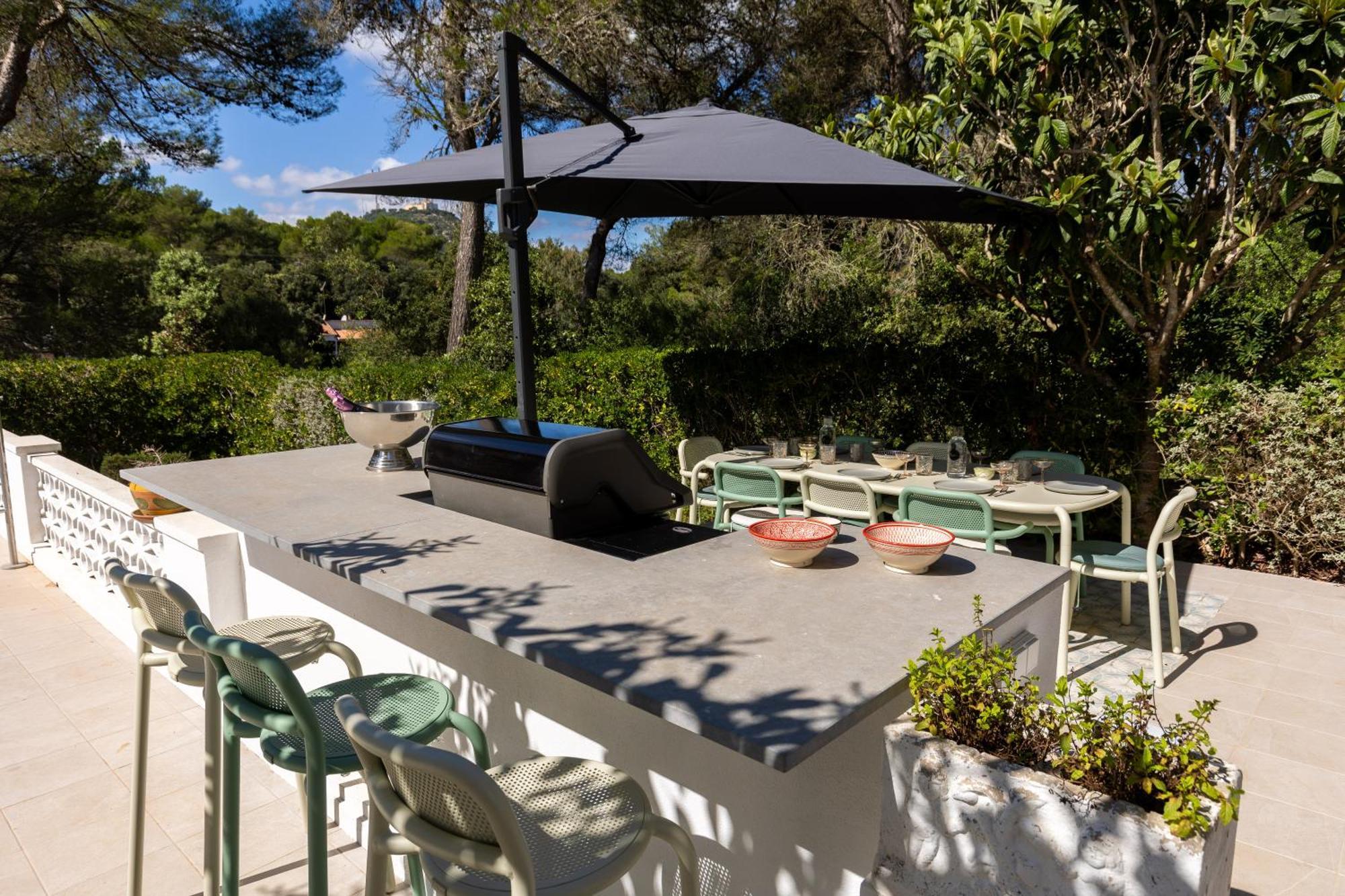 Villa Caterina Authentic In Quiet, Wooded Area