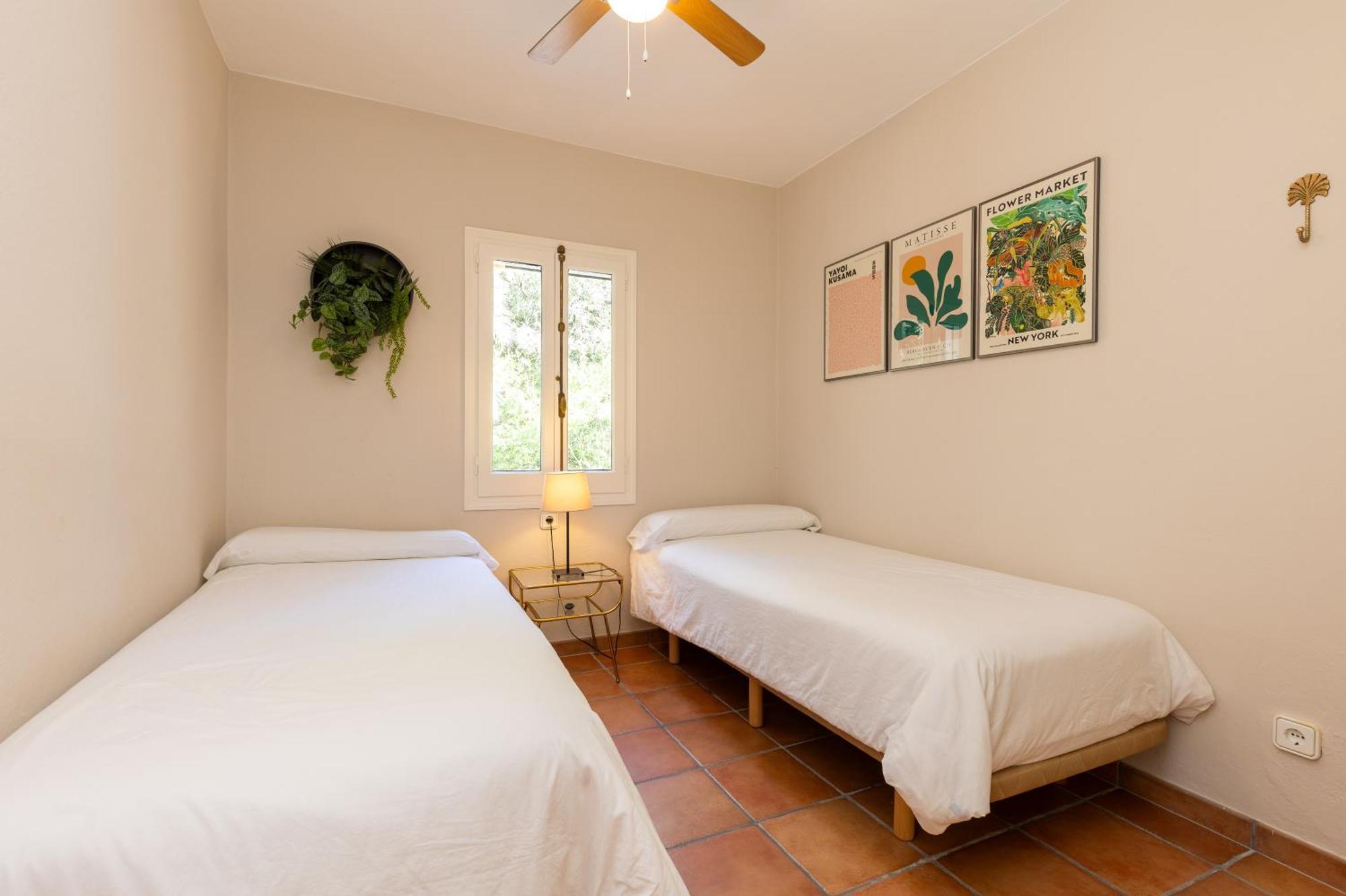 Caterina Authentic In Quiet, Wooded Area Villa *