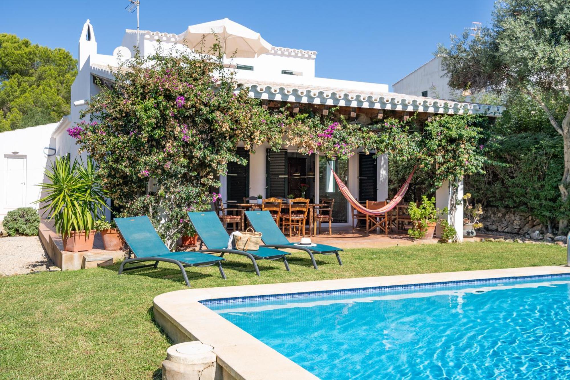 Holiday home En Biniancolla Con Piscina Y Jardin