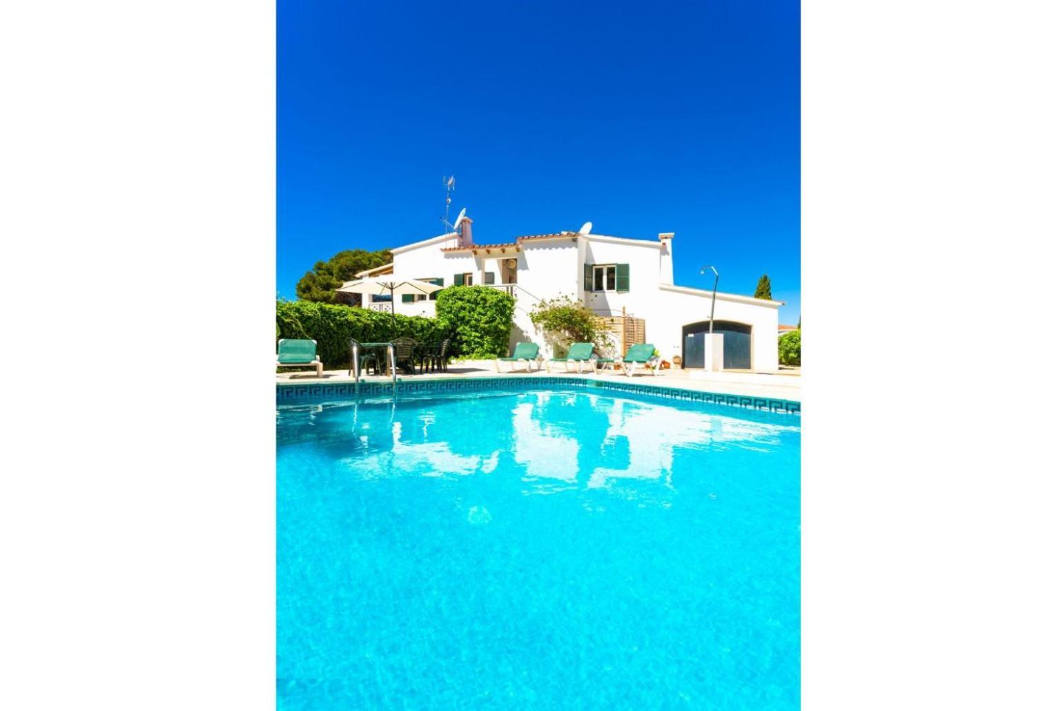 Villa Luisa *