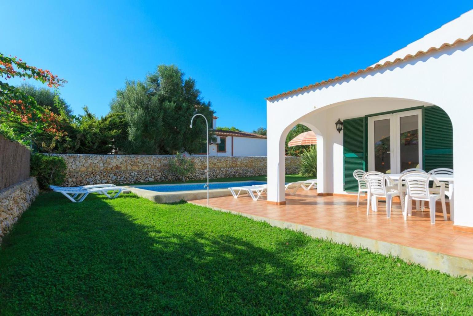 Calitja Dos * Cala'N Bosch (Menorca)