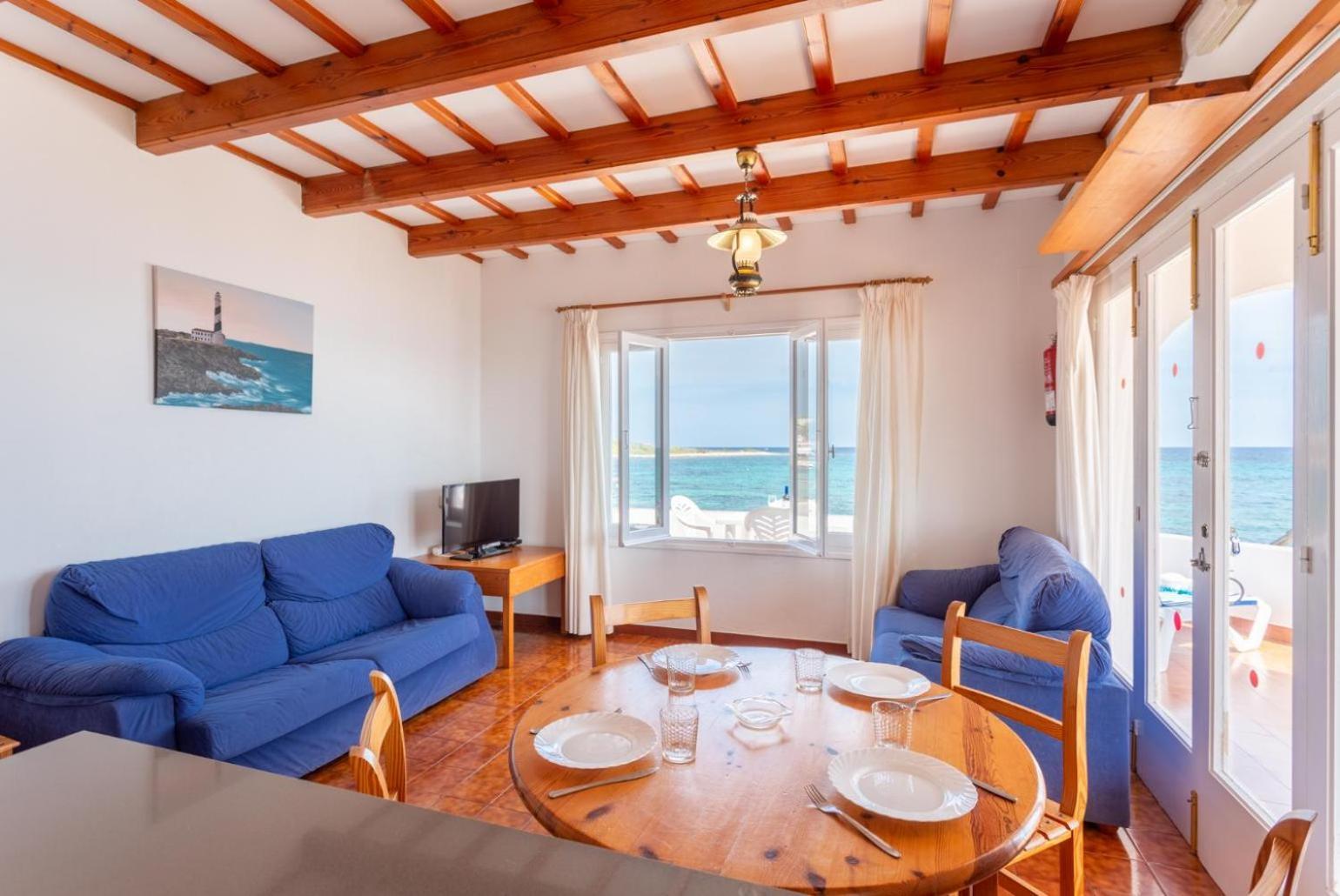 Voramar Waterfront Villa *