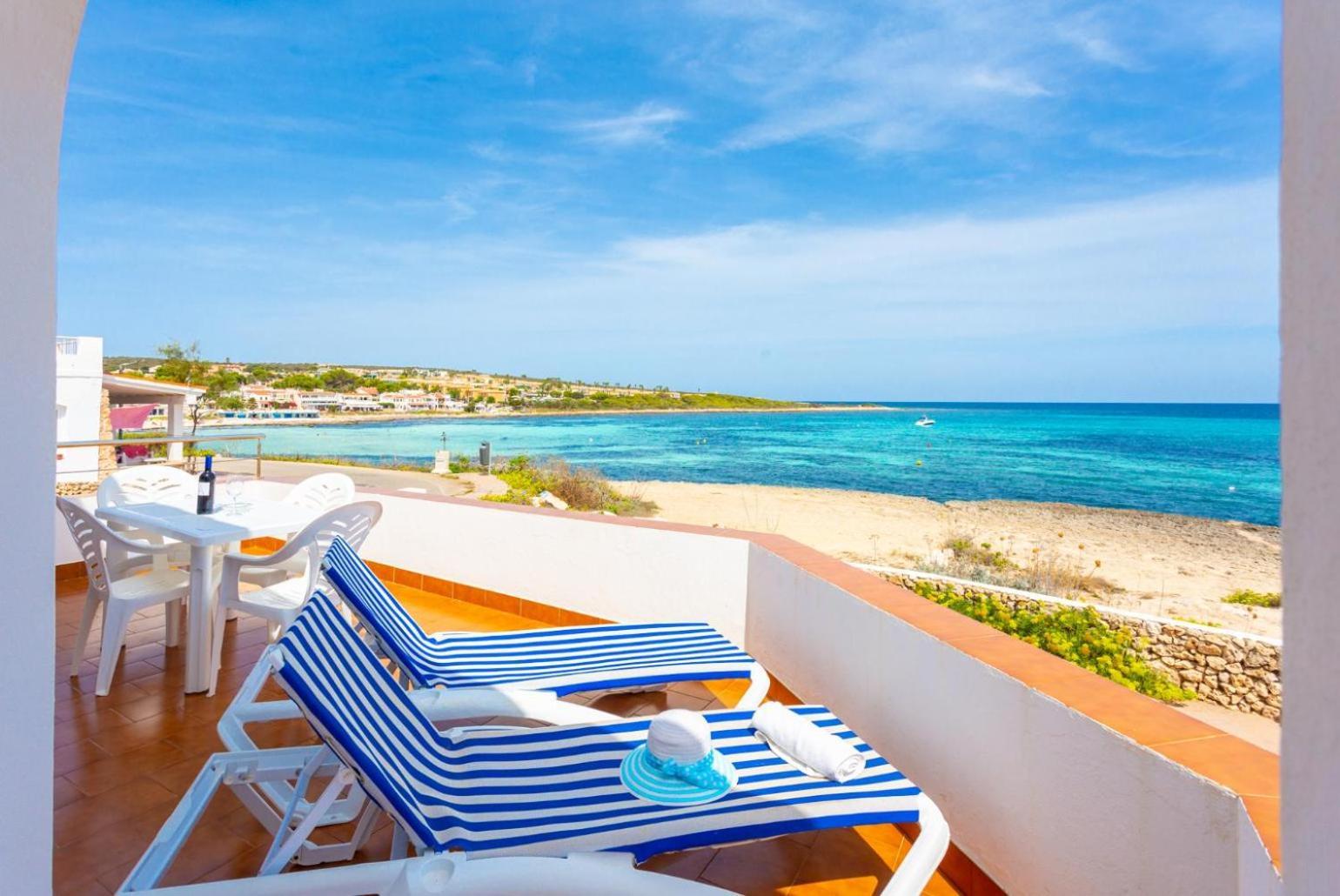 Voramar Waterfront Villa Sant Lluís