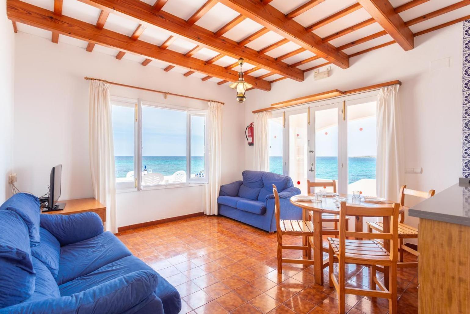 Voramar Waterfront Villa Sant Lluís