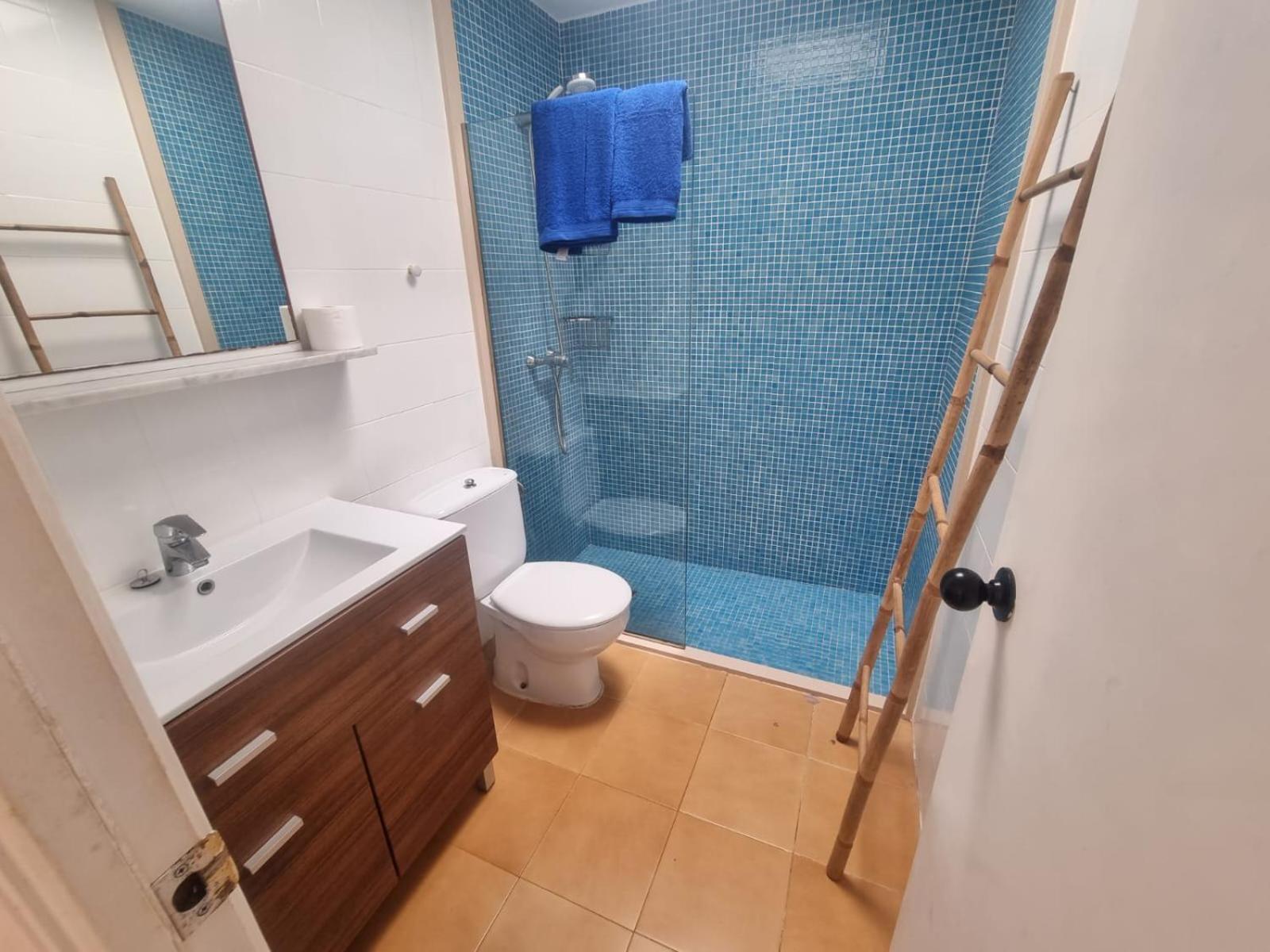 Fantastico Apartamento Con Jardin Privado Y Piscina Para 4 Personas En Cap D'artrutx En Ciutadella De Menorca Apartamento