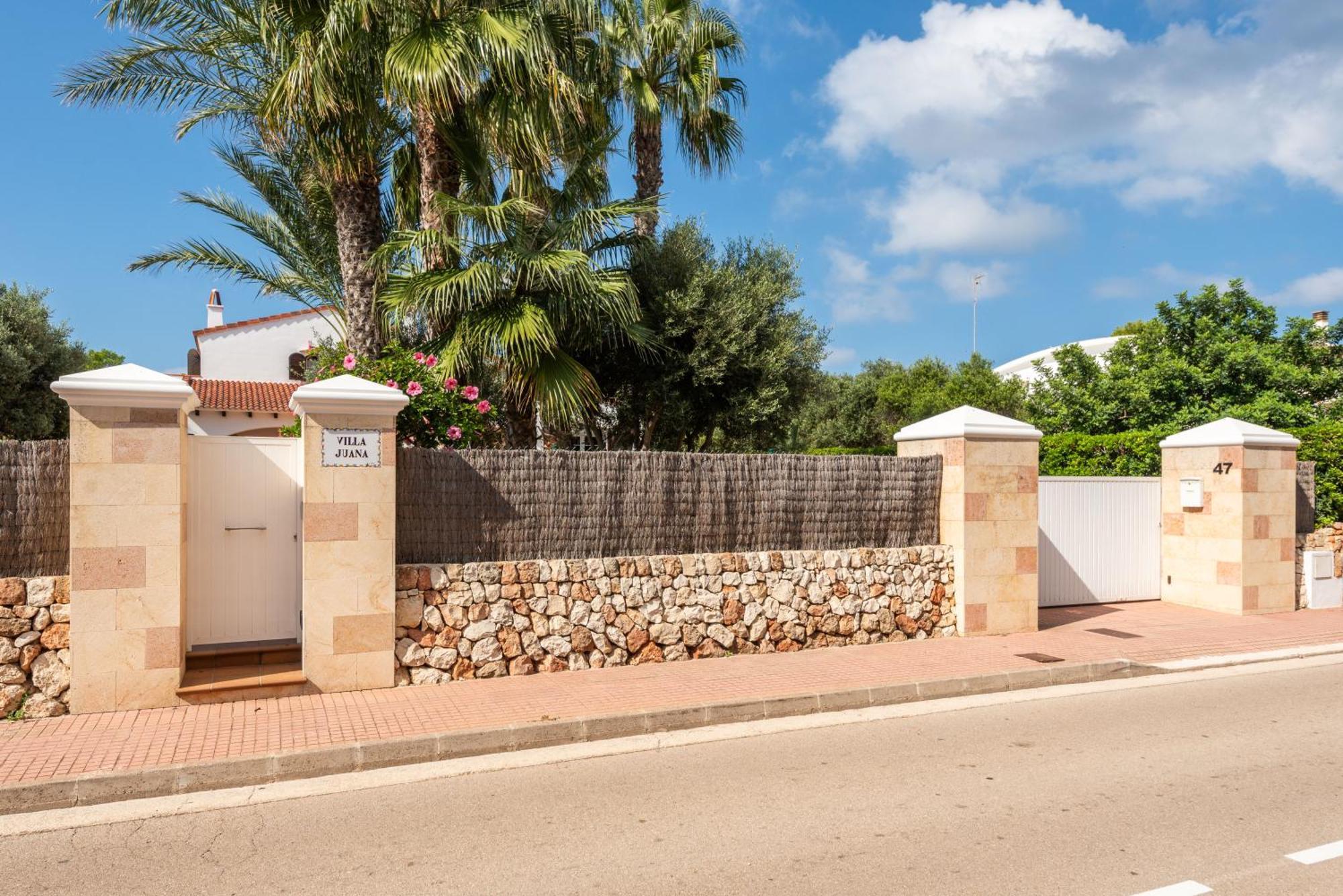 Villa Juana Blanes