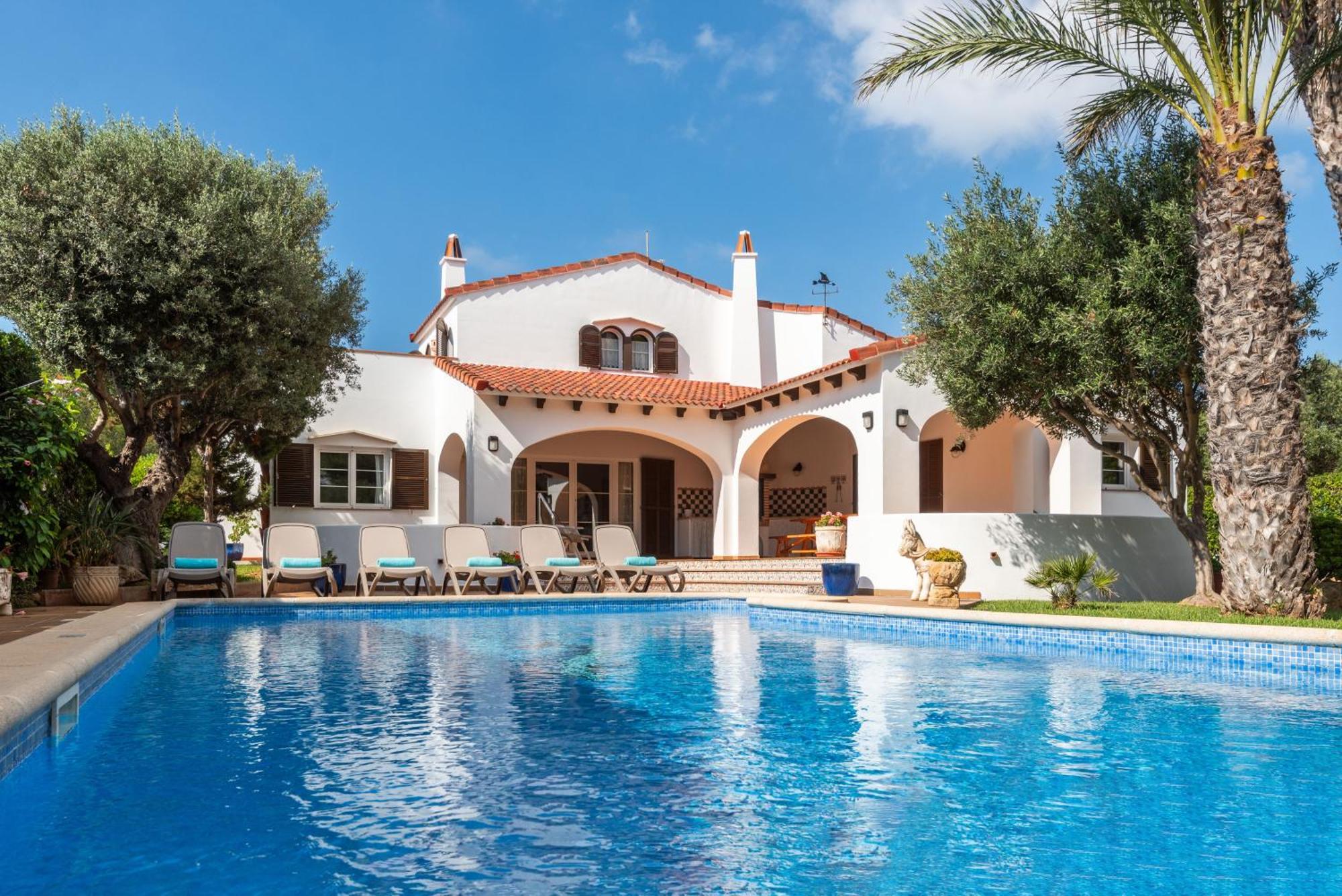 Villa Juana Blanes *