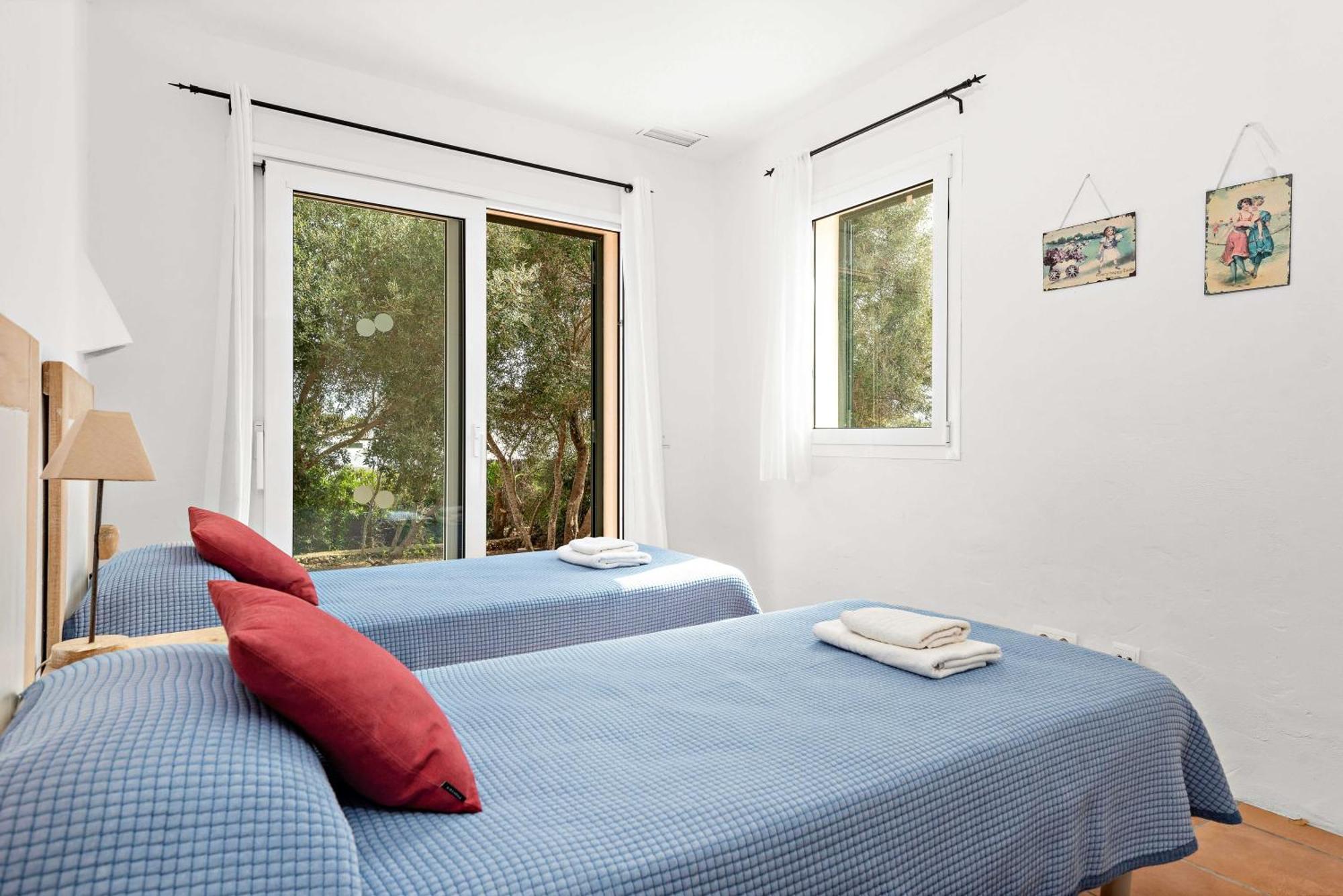 Binixop Villa *