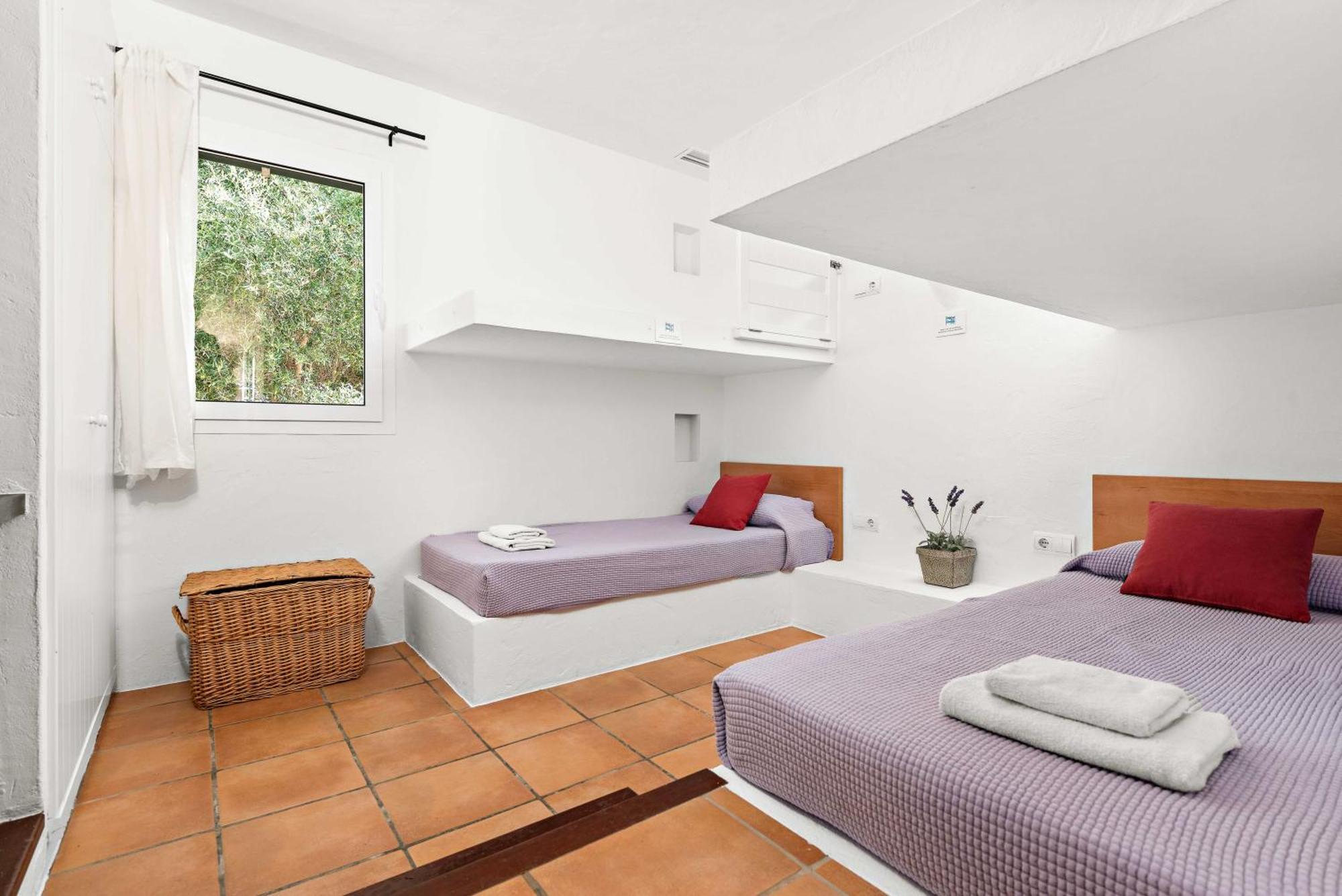 Binixop Villa