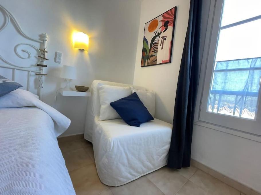 Apartamento Algaiarens Apto Con Piscina Y Junto A La Playa Cala'N Blanes (Menorca)