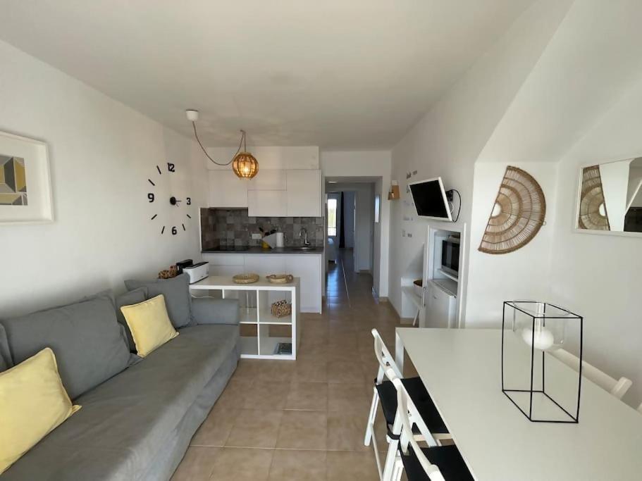 Algaiarens Apto Con Piscina Y Junto A La Playa Apartamento
