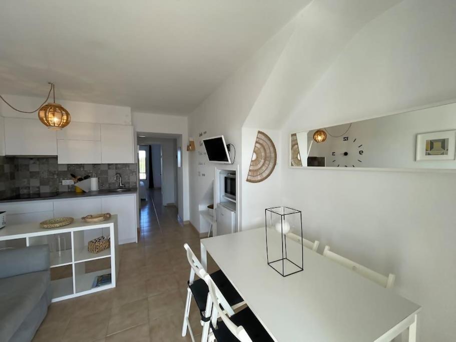 Algaiarens Apto Con Piscina Y Junto A La Playa Apartamento Cala'N Blanes (Menorca)