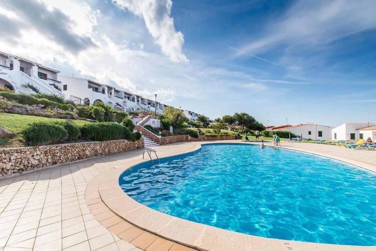 Apartamento Lovely Hideaway With Pool And White *
