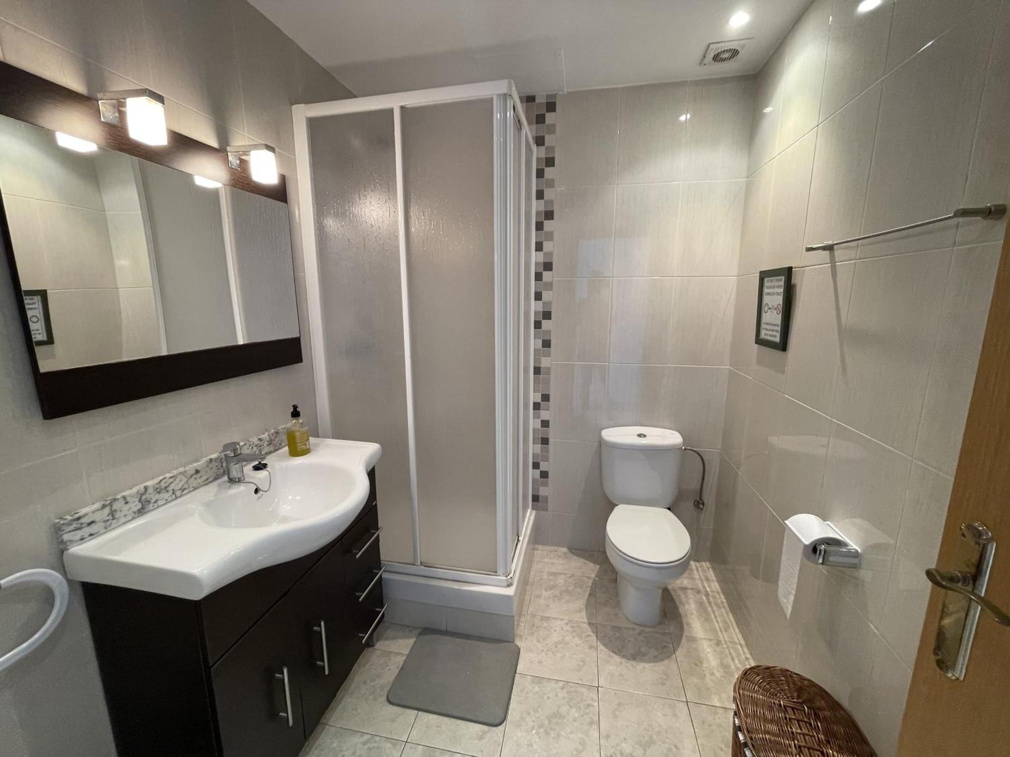La Vall En Planta Baja Con Piscina Apartamento