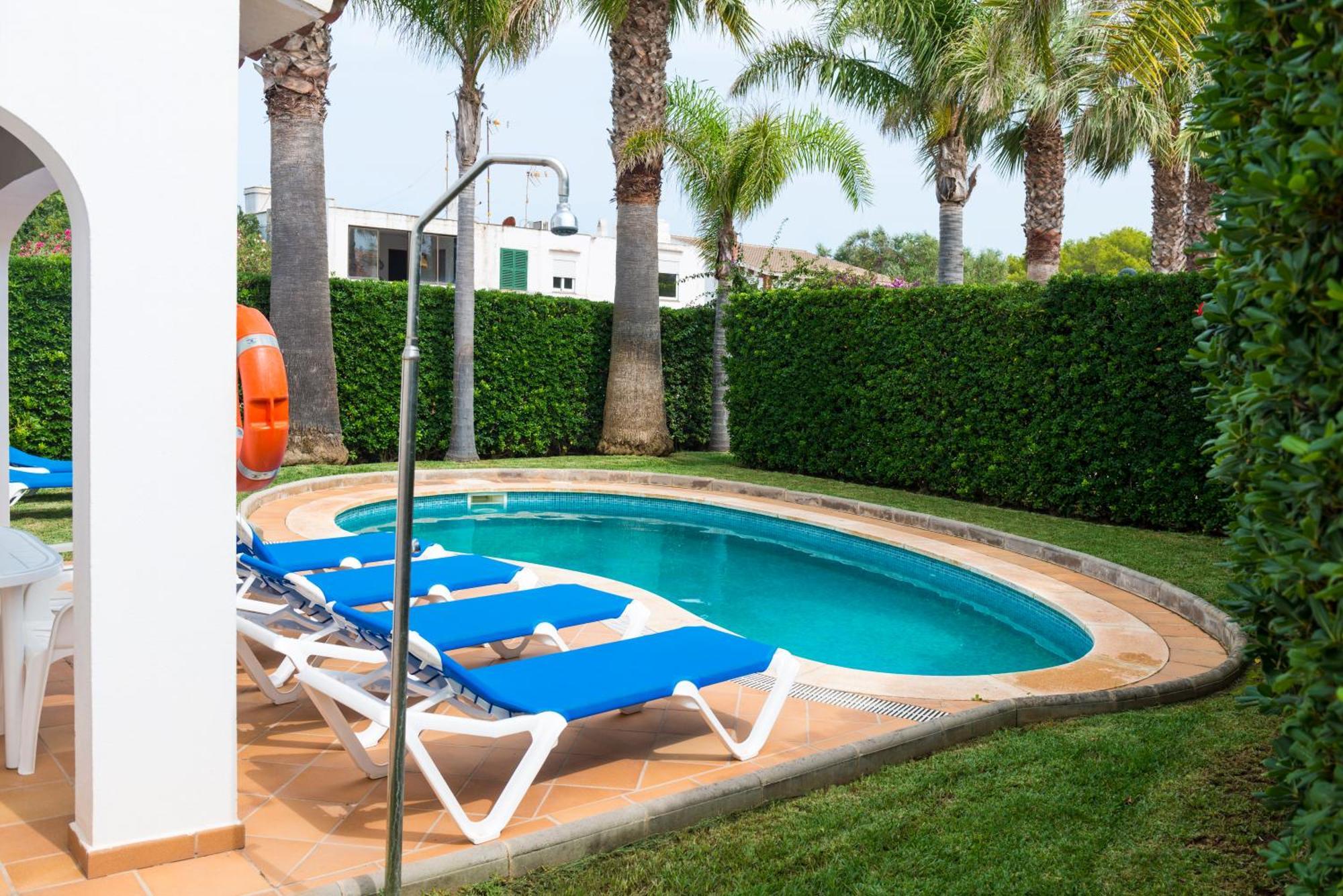 Apartchalet Elvira. A Son Carrio (Menorca)