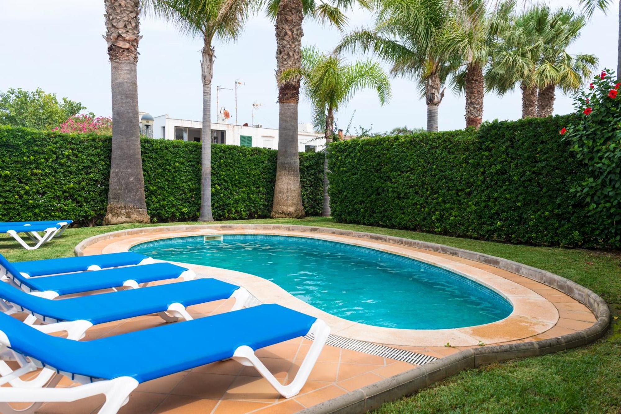 Apartchalet Elvira. A Son Carrio (Menorca)