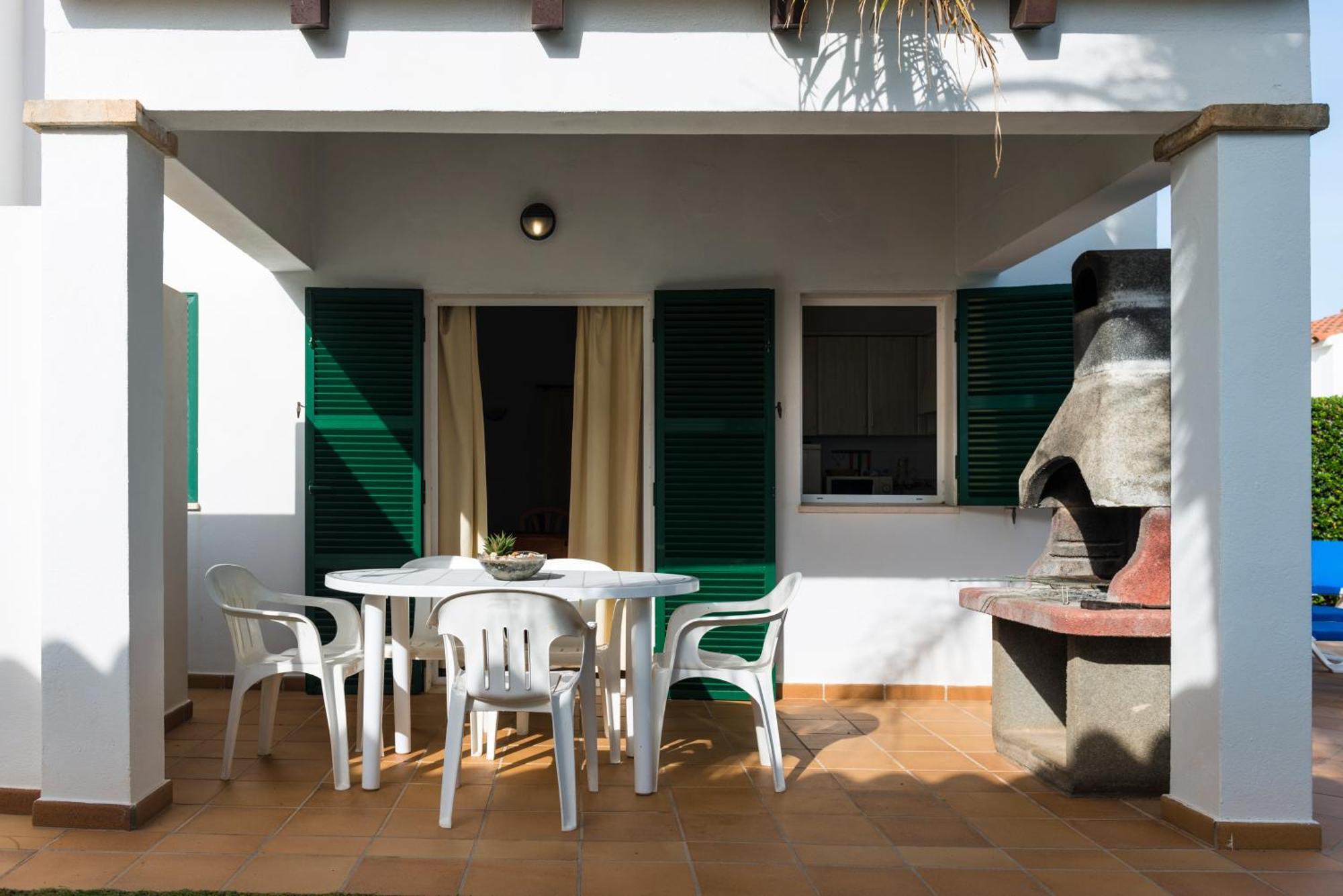 Apartchalet Elvira. A Holiday home Son Carrio (Menorca)