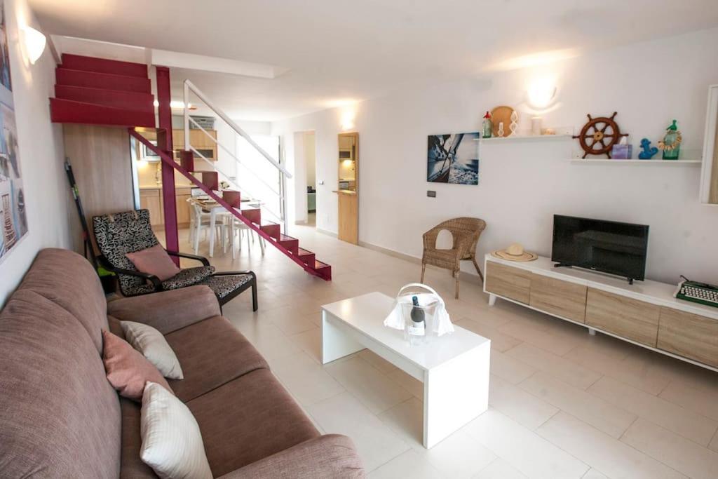 Casa En Primera Linea En Vell Apartamento
