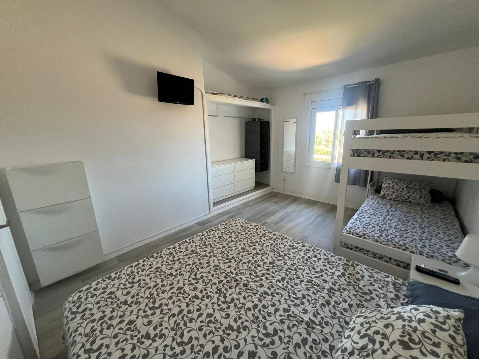 Apartment Cala Piques *