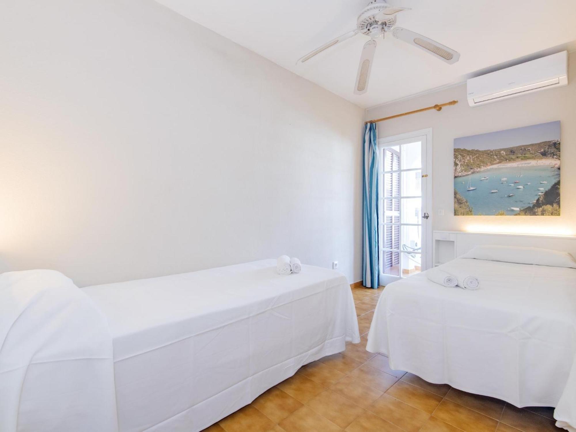 Privado Relaxed Amber Galdax Apartment Cala En Porter (Menorca)