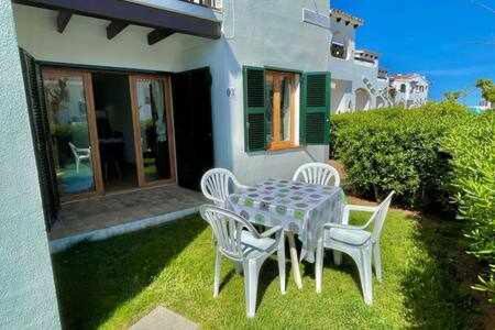 Mestral Apto En Planta Baja Con Piscina * Arenal d'en Castell