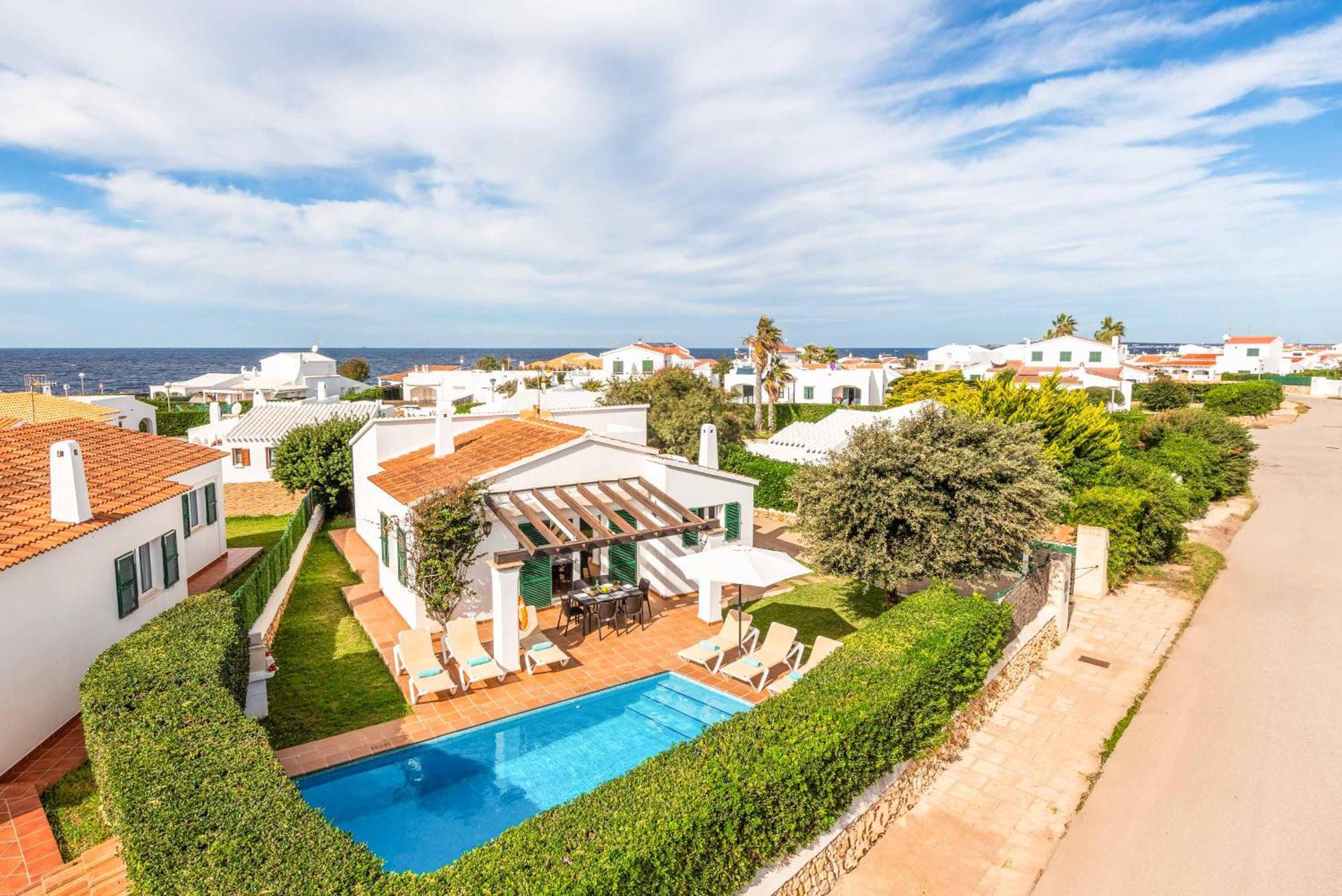 Villa Nuria Bosch *