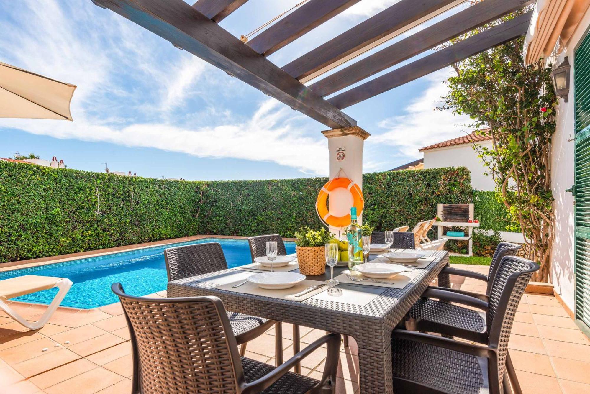 Nuria Bosch Villa