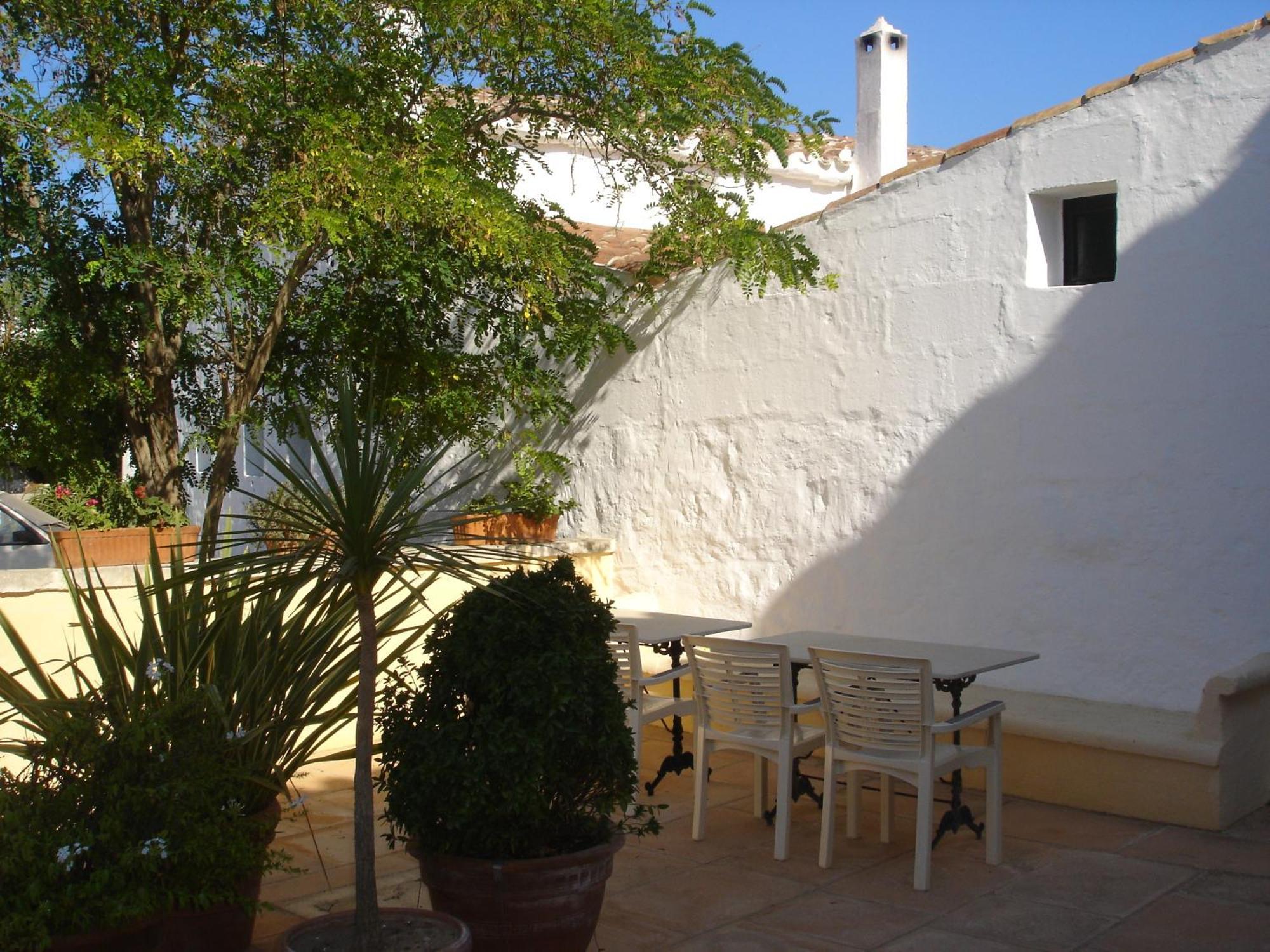Rural Son Tretze - Adults Only 3*