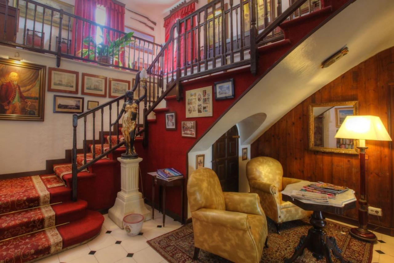 Hotel Del Almirante