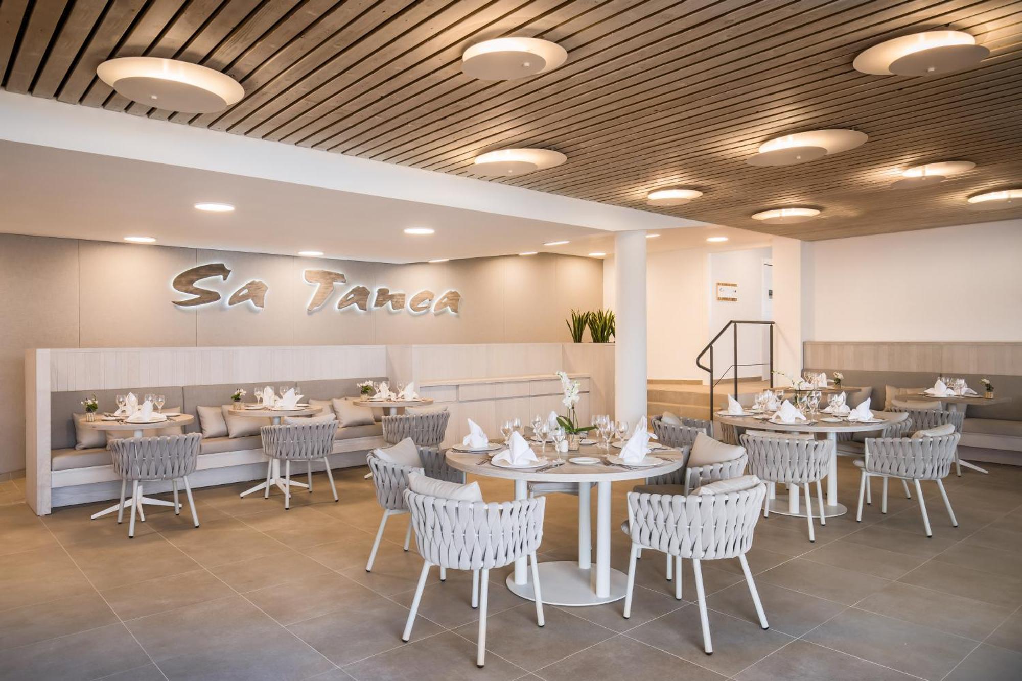 Hotel Barcelo Nura 5*