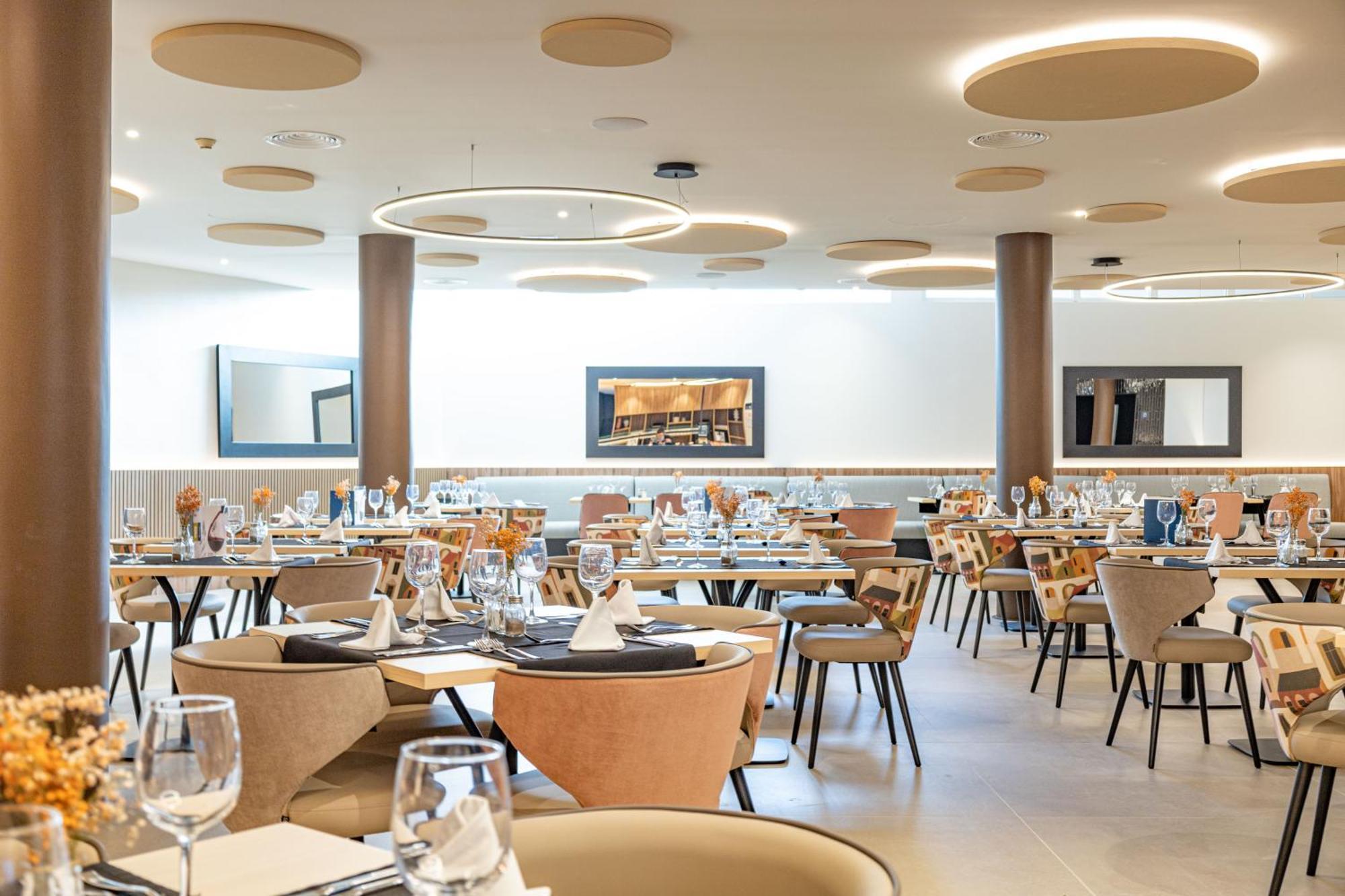 Seth Port Ciutadella Hotel 4*