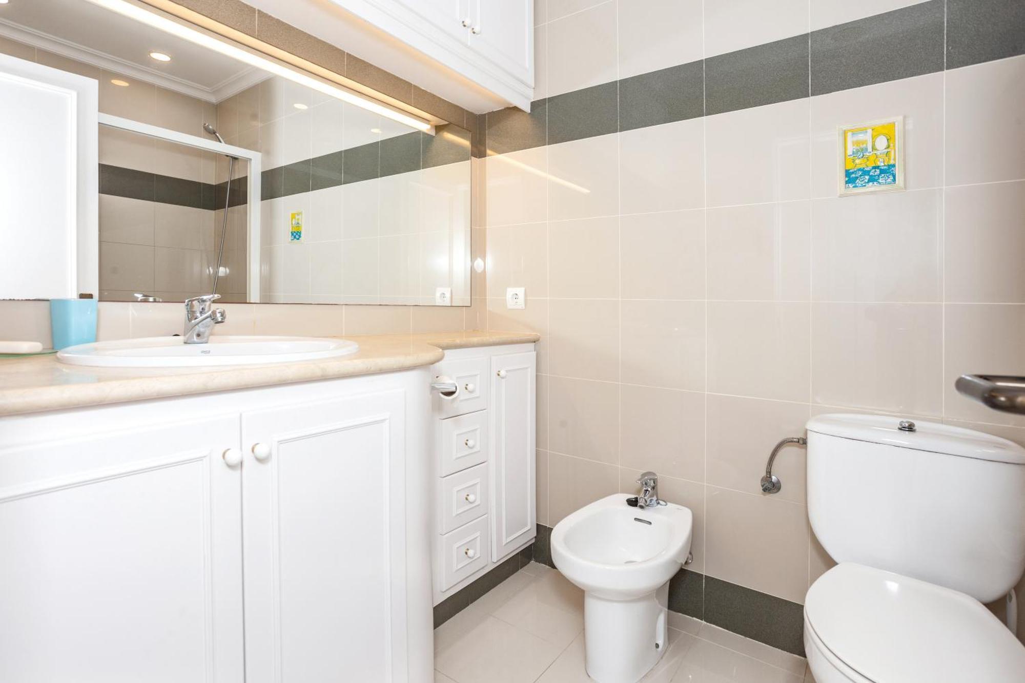 Preciosas Vistas En Apartamento Es Grau