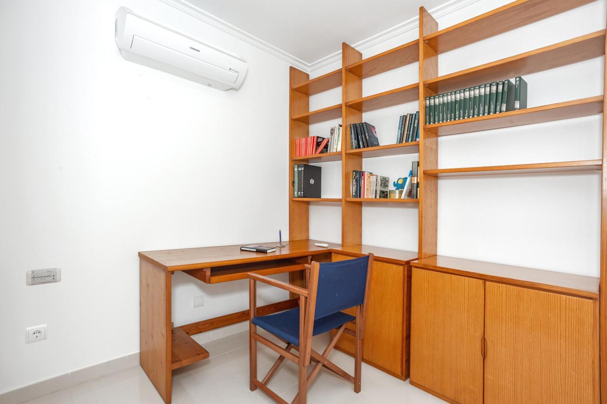 Preciosas Vistas En Apartamento Es Grau
