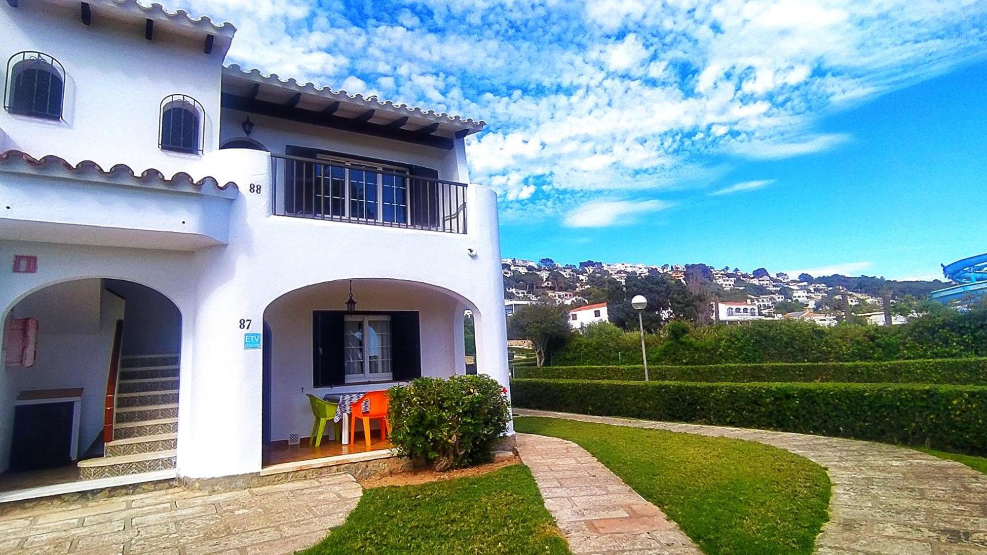 Son Bou Bonito Y Renovado Apartment *