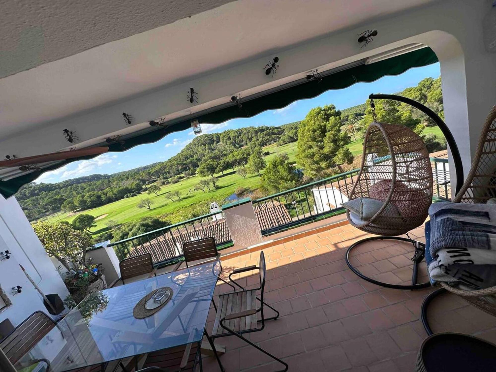 Spacious Near With Shared Pool * Son Parc