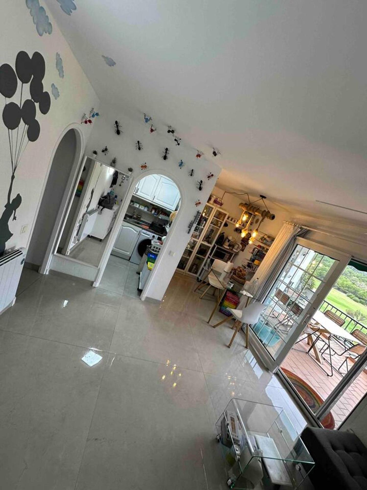 Apartamento Spacious Near With Shared Pool *